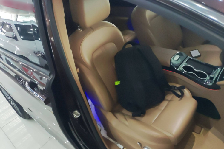 别克GL8 2020款 ES陆尊 653T 旗舰型局部细节41