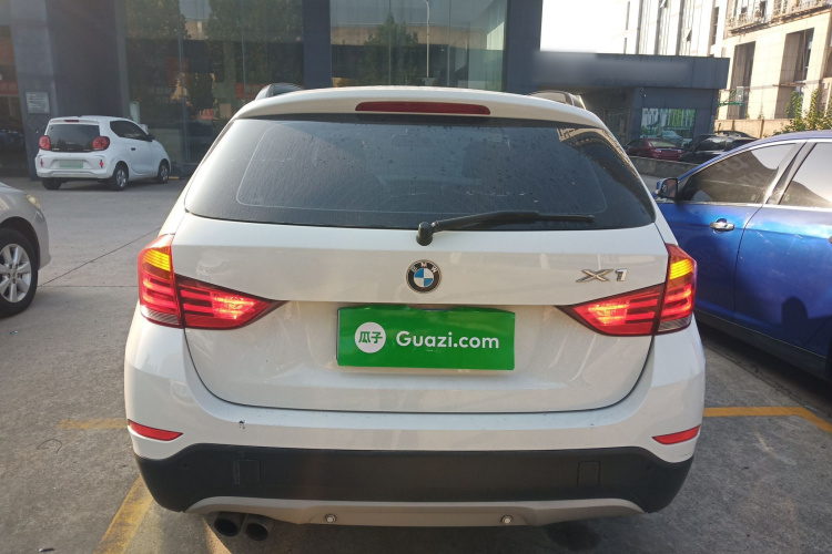 宝马X1 2015款 sDrive18i 时尚晋级版车身外观6