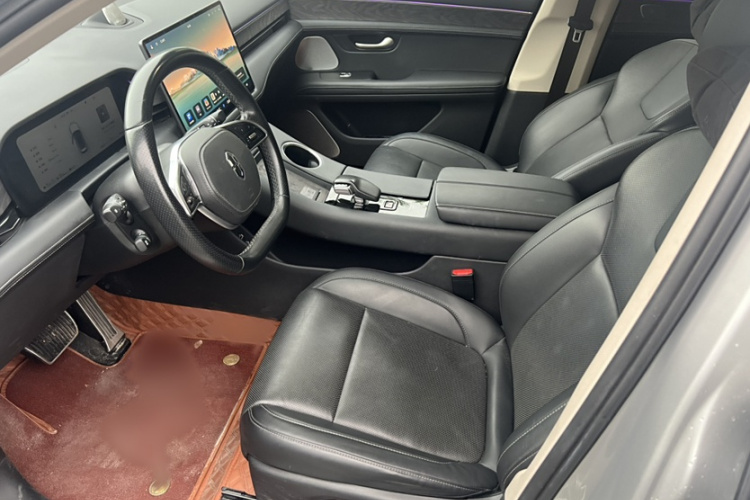 鸿蒙智行 问界M5 2022款 增程后驱标准版中控内饰7009