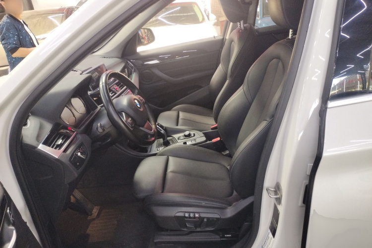 宝马X1 2020款 sDrive20Li 时尚型局部细节19