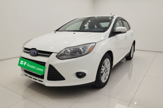 福特 福克斯 2012款 三厢 1.6L 手动舒适型