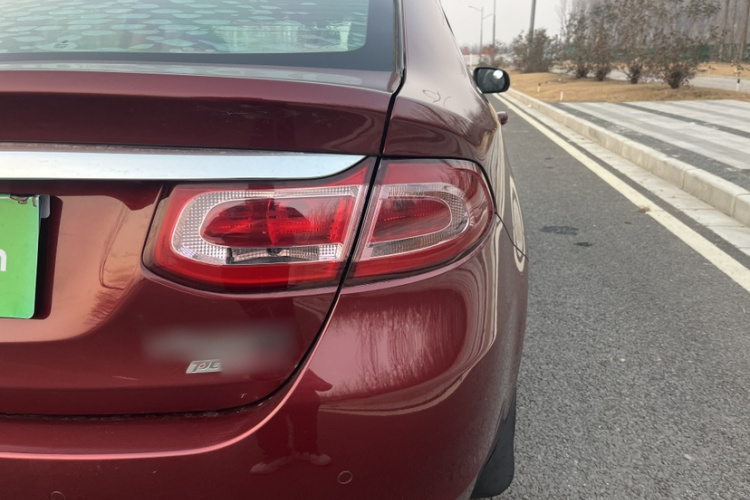 菲亚特 菲翔 2012款 1.4T 自动尊享版车身外观6003