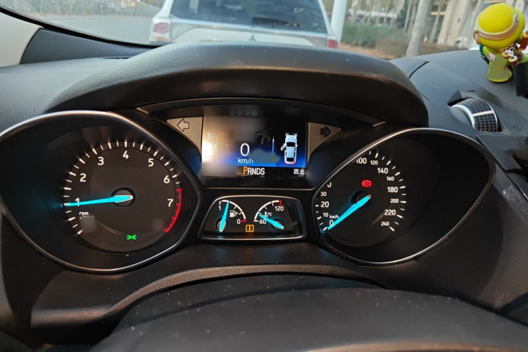 福特 翼虎 2017款 EcoBoost 180 四驱豪翼型局部细节14