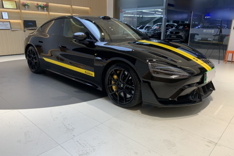 小米汽车 小米SU7 Ultra 2025款 Ultra车身外观6004