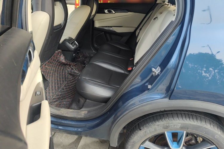 领克01 2017款 2.0T 两驱耀Pro版中控内饰21