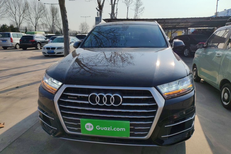 奥迪Q7 2018款 45 TFSI 技术型车身外观6001
