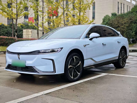 岚图汽车 岚图追光 2023款 四驱旗舰版