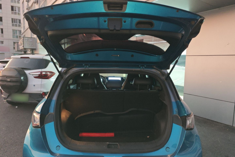 比亚迪 海豚 2023款 401km 骑士版机舱底盘23