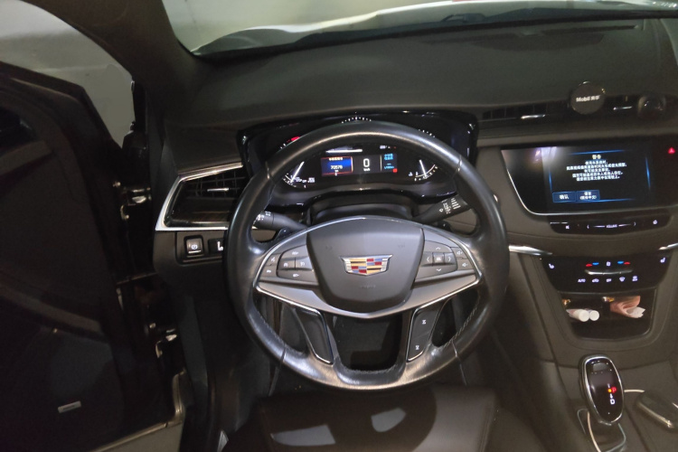 凯迪拉克XT5 2018款 28E 四驱技术型中控内饰13