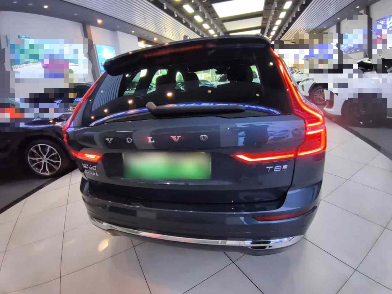 沃尔沃XC60新能源 2024款 T8 插电混动 长续航四驱智雅豪华版(3)