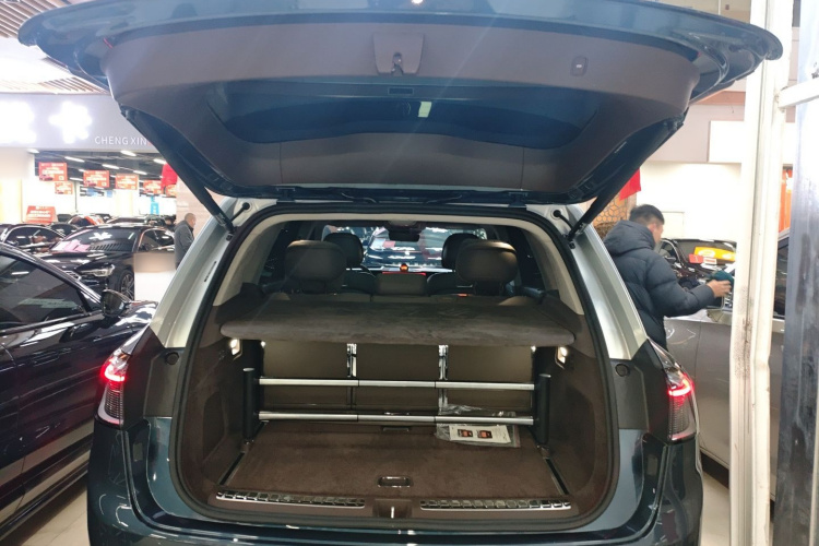 鸿蒙智行 问界M9 2024款 纯电 Ultra版 100kWh 5座版局部细节23