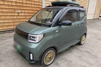 五菱汽车 宏光MINIEV 2022款 GAMEBOY 300km 玩咖款 磷酸铁锂