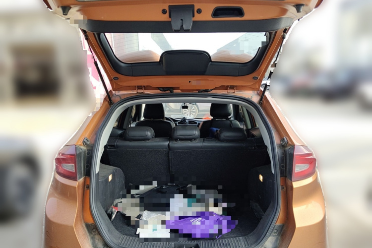 名爵 锐腾 2015款 1.5TGI TST豪华版中控内饰23