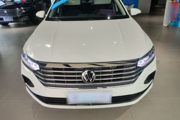 大众 朗逸 2023款 1.5L 自动得逸版车身外观2