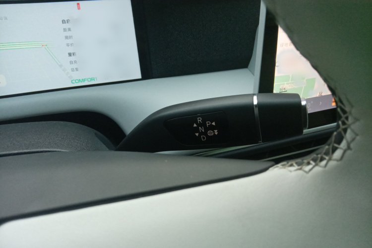 小鹏G6 2023款 580 长续航 Max局部细节18