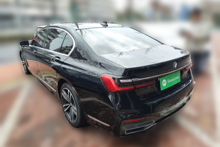 宝马7系 2019款 730Li M运动套装车身外观6003