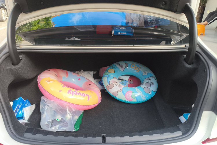 宝马3系 2021款 325Li M运动套装局部细节23