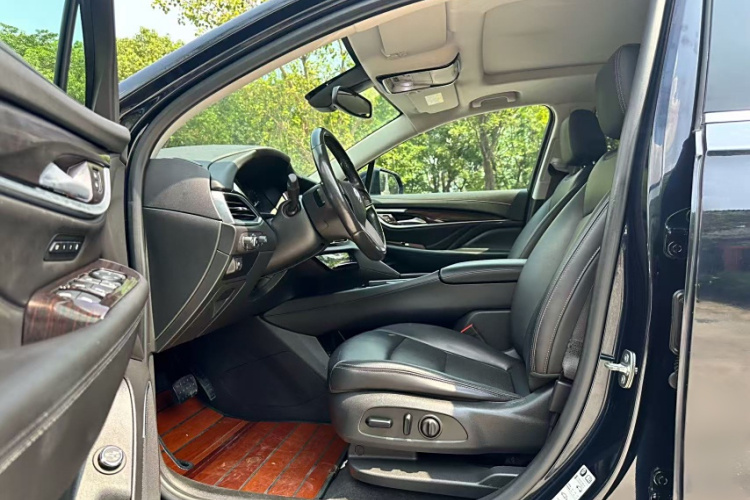 别克 昂科旗 2020款 28T 两驱尊贵型中控内饰7004