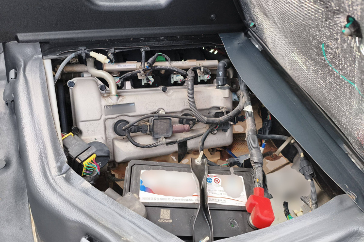 五菱汽车 五菱之光 2020款 1.2L 厢式运输车实用型 国VI 5座 LSI局部细节24