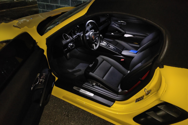 保时捷718 2022款 Boxster T 2.0T中控内饰21