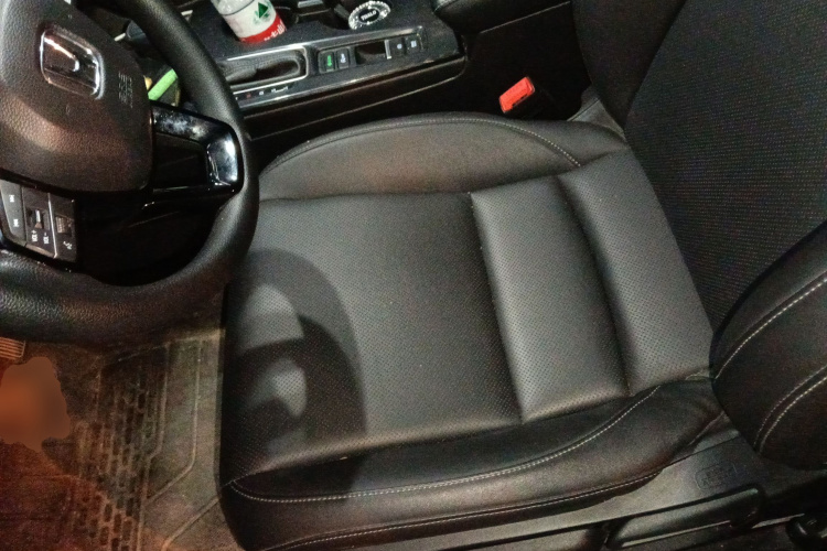 本田 型格 2023款 240TURBO CVT科技版中控内饰19