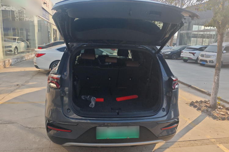 比亚迪 唐新能源 2021款 DM-i 112KM 尊贵型局部细节23