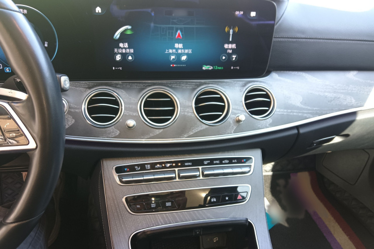 奔驰E级 2021款 E 300 L 时尚型局部细节16