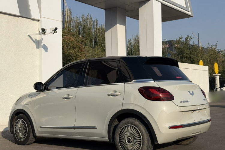 五菱汽车 五菱缤果 2023款 333km 灵犀互联款车身外观6003