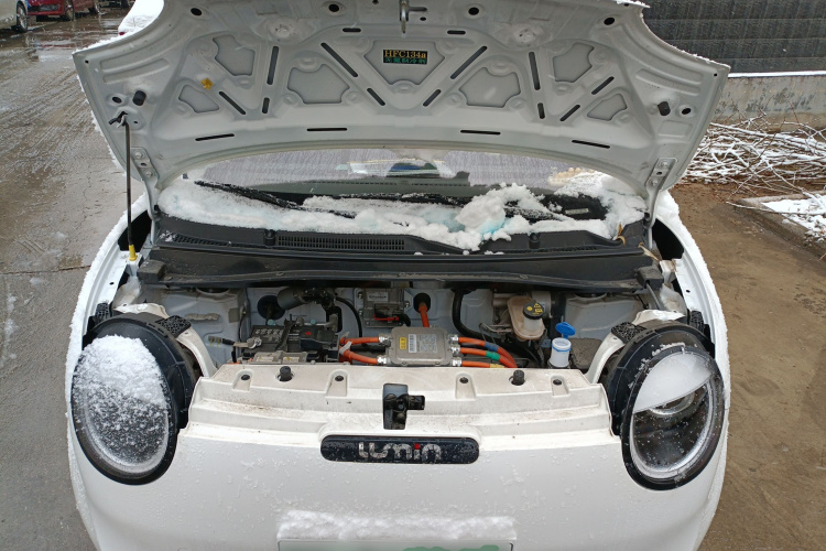 长安启源 长安Lumin 2024款 130km 清悦款机舱底盘24