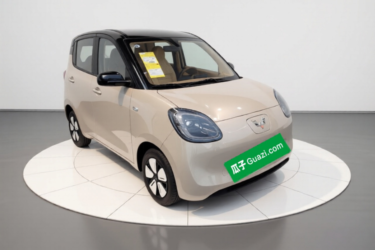 五菱汽车 宏光MINIEV 2025款 四门版 臻享+款车身外观3