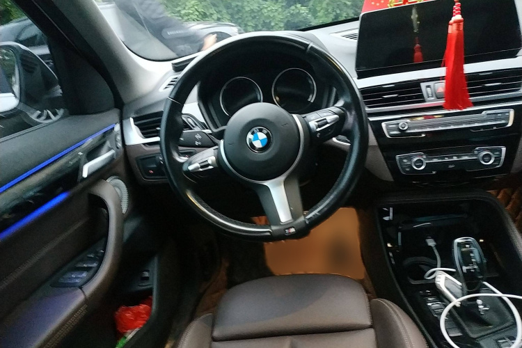 宝马X1 2021款 改款 sDrive20Li 尊享型局部细节13