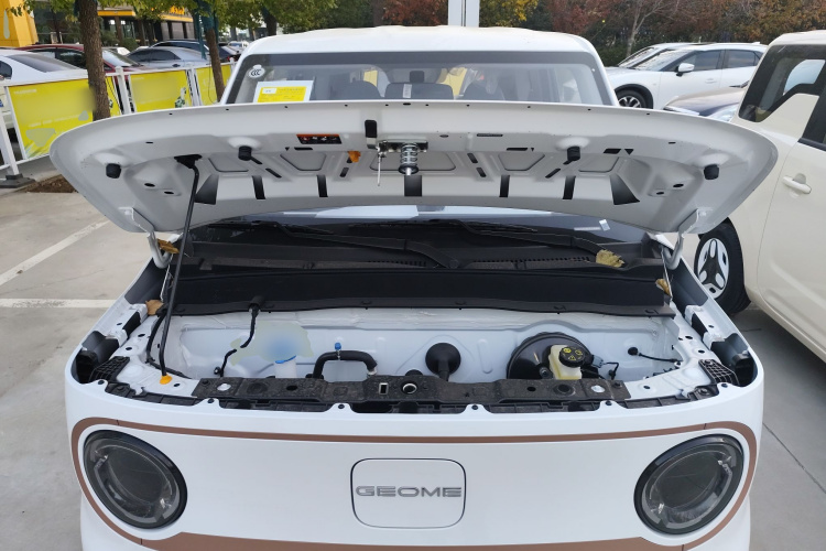 吉利银河 2024款 熊猫mini 200km 耐力熊局部细节24