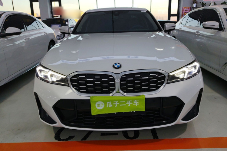 宝马3系 2024款 325Li M运动套装车身外观2
