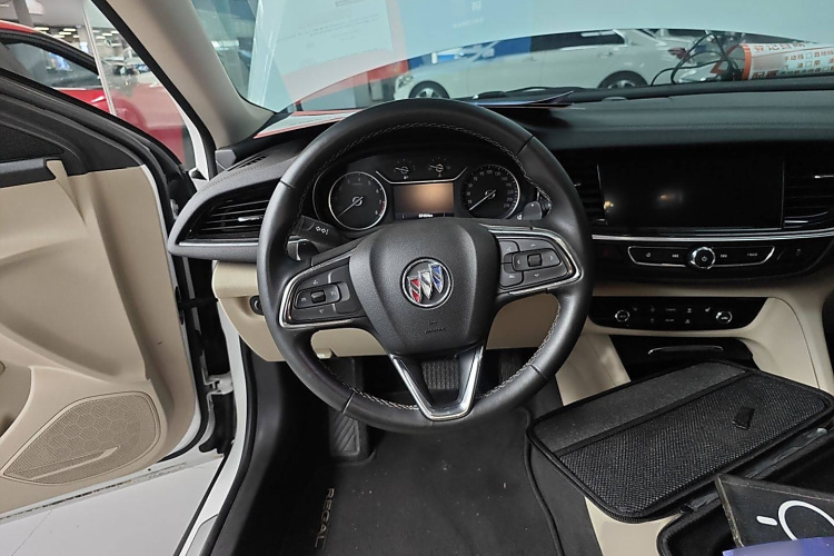 别克 君威 2020款 552T 精英型局部细节13