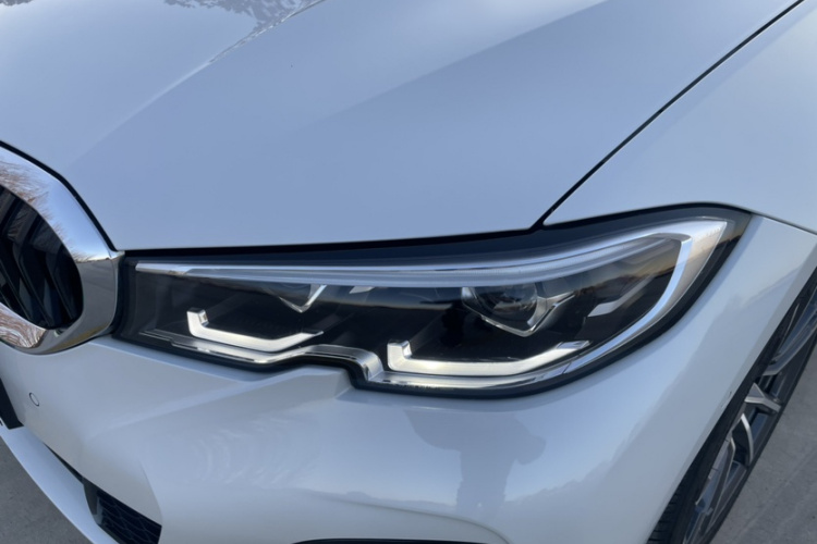 宝马3系 2021款 改款二 325Li M运动套装局部细节9015