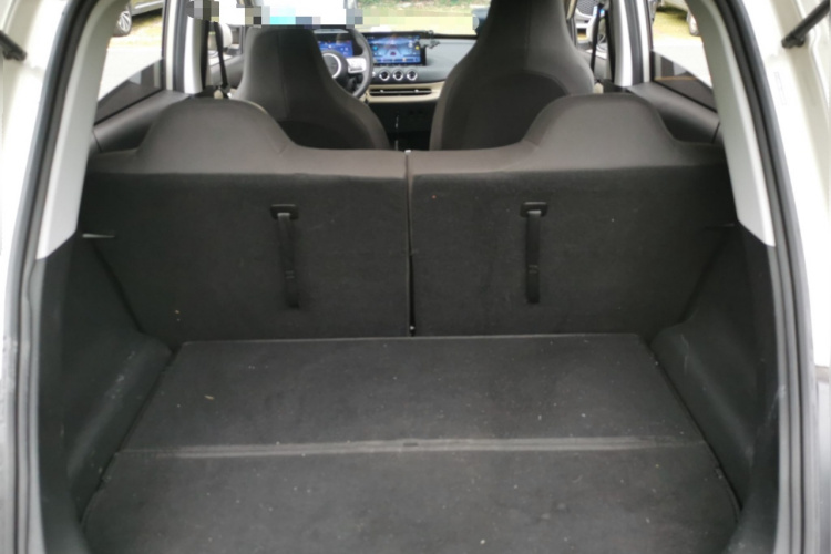 五菱汽车 五菱缤果 2024款 203km 轻享款局部细节23