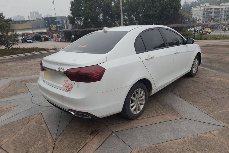 吉利汽车 帝豪 2020款 1.5L CVT豪华型车身外观7