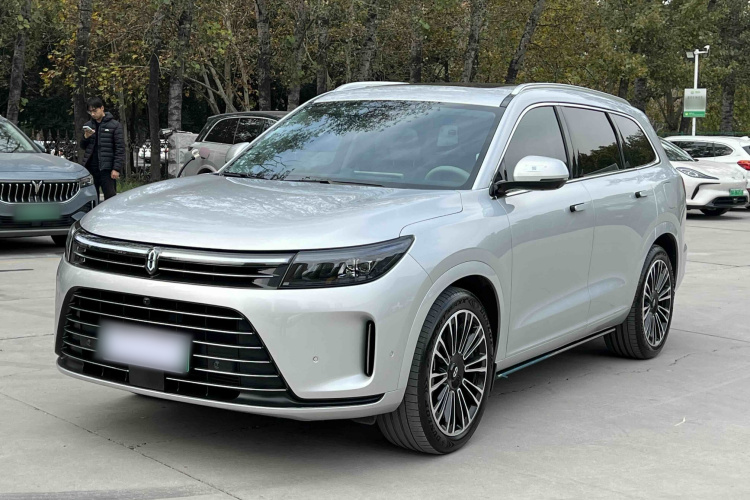 鸿蒙智行 问界M7 2024款 1.5T 后驱Plus版 5座车身外观1