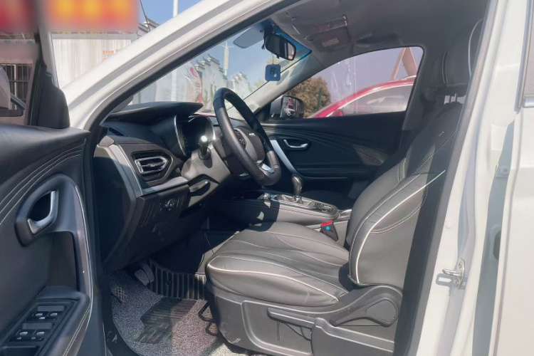 捷途X70 2018款 1.5T 手动畅行版中控内饰7002