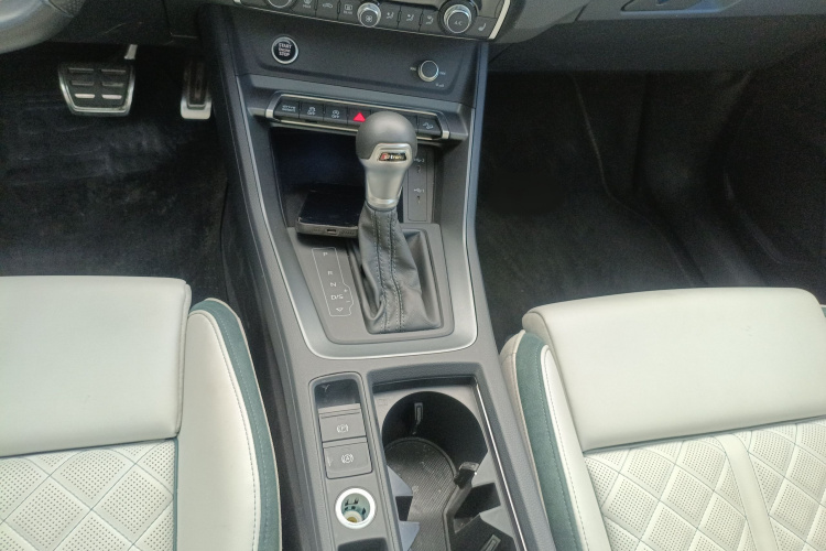 奥迪Q3 Sportback 2024款 45 TFSI quattro 上市特别版局部细节18