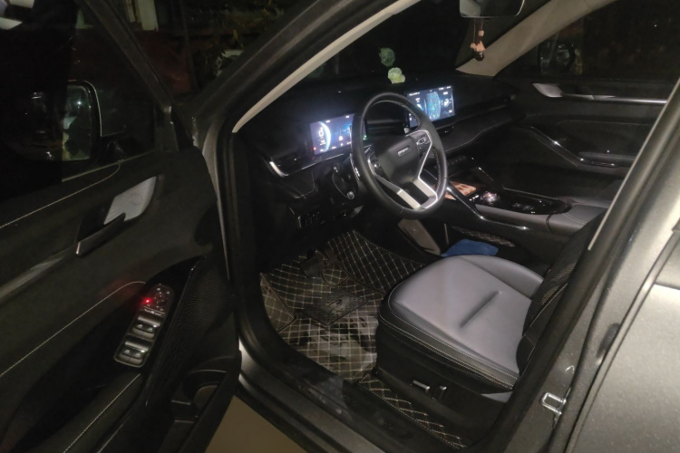哈弗H6 2022款 第三代 1.5T 自动两驱Max中控内饰7003