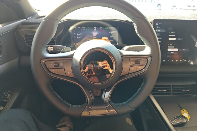 比亚迪 海豹06新能源 2025款 EV 470KM尊荣型局部细节13