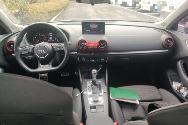 奥迪A3 2020款 Sportback 40 TFSI 运动型 国VI中控内饰12