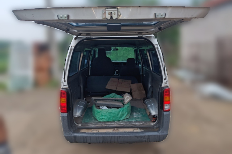 五菱汽车 五菱之光 2023款 1.5L 实用型 5/7座局部细节23