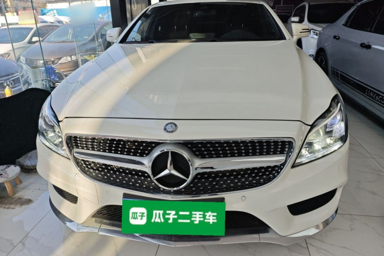 奔驰CLS 2016款 CLS 260 逸彩版车身外观2