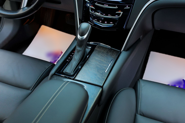 凯迪拉克XTS 2018款 28T 精英型局部细节18