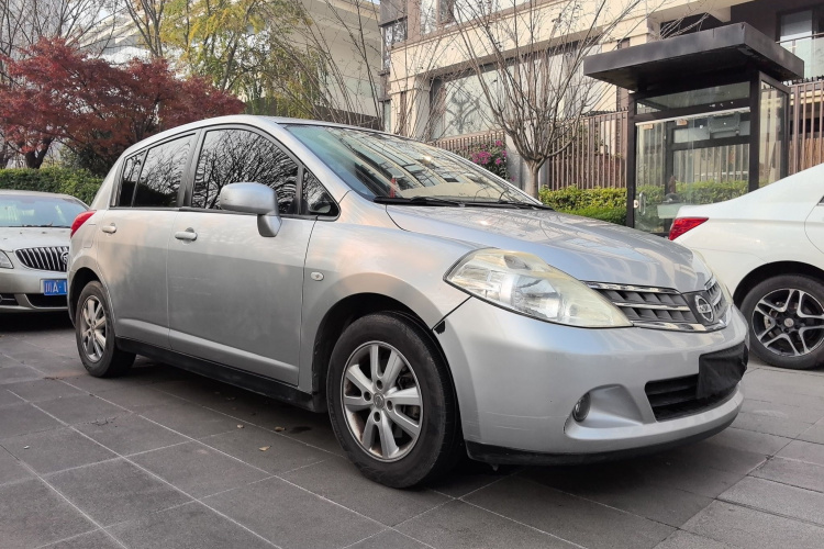 日产 骐达TIIDA 2011款 1.6L CVT舒适型车身外观6002