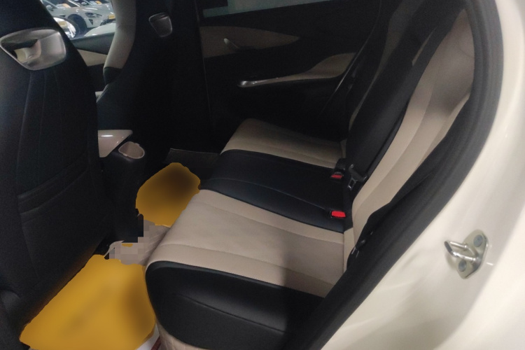 比亚迪 海豚 2024款 荣耀版 420km 时尚版中控内饰21