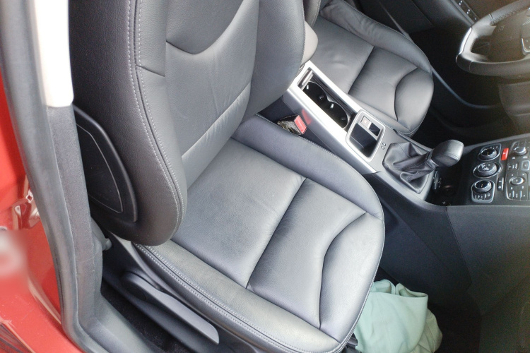 雪铁龙C4L 2016款 1.6T 自动精英型局部细节41