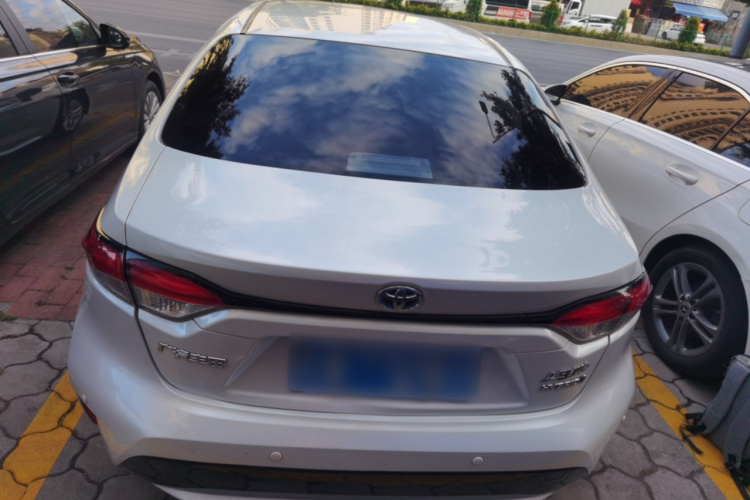 丰田 雷凌 2021款 双擎 1.8H E-CVT豪华版车身外观6004